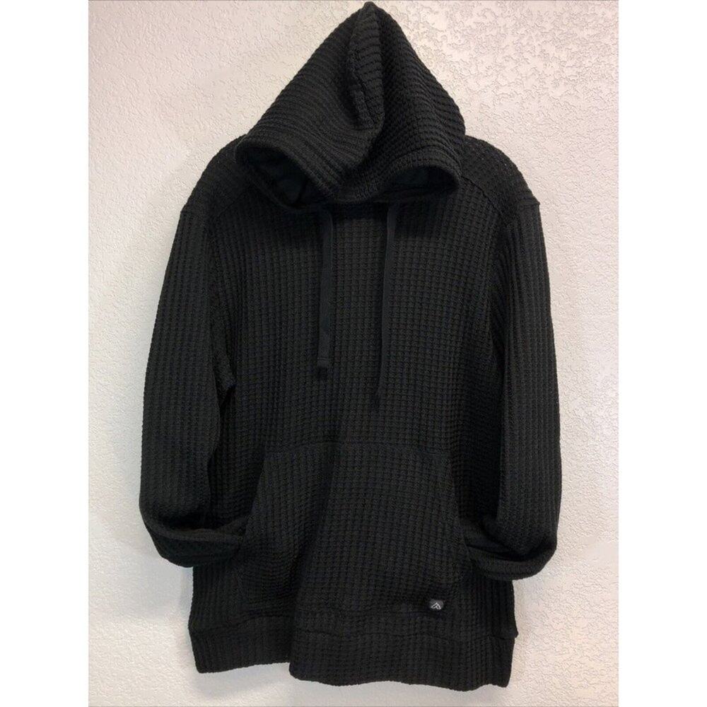 NWT Men's Black Waffle Hoodie Size MEDIUM. Textured hooded sweatshirt Outdoors